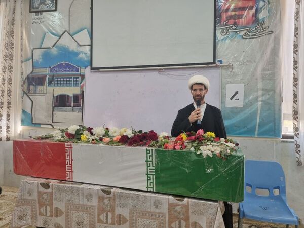 تشییع باشکوه شهید گمنام درسطح مدارس مه ولات