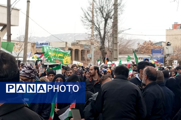 حضور پرشور مردم کرمانشاه در راهپیمایی ۲۲ بهمن