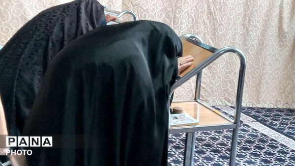 مراسم‌ چهلم رهبر شهید انقلاب در فاروج