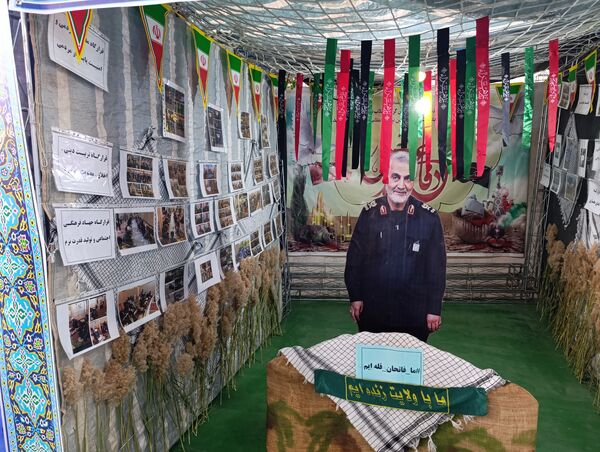 غرفه پایگاه‌های بسیج شهرستان بروجن در دومین اجلاسیه پانصد شهید شهرستان بروجن 