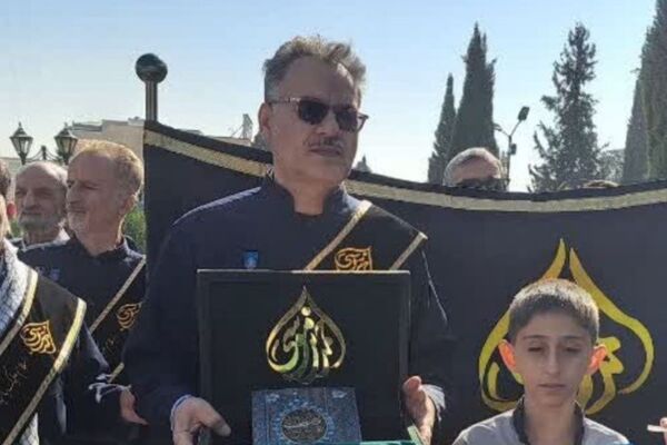 حضور پرشور دانش آموزان دبستان شاهد حیات در راهپیمایی سیزده آبان ۱۴۰۴