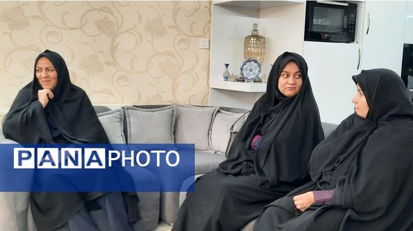 تجلیل و تکریم از  خانواده شهید علیرضا نخعی