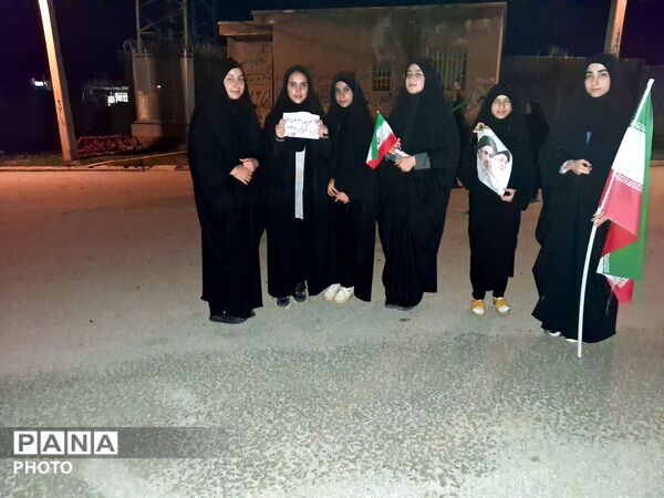 مراسم چهلم رهبر شهید و کودکان میناب