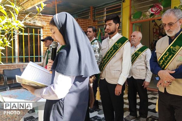 افتتاحیه «دوشنبه های امام حسینی» مدارس ورامین در مدرسه «معرفت نو»