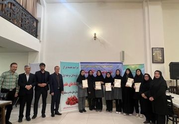 تجلیل از معاونین و مربیان پرورشی نمونه آشخانه