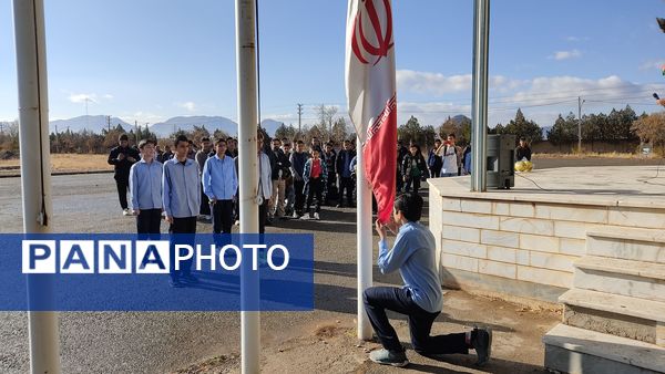 دومین روز از اردوی تمشک در شهرستان خمین 