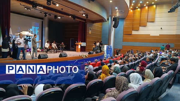 شب شعر حافظ در یاسوج