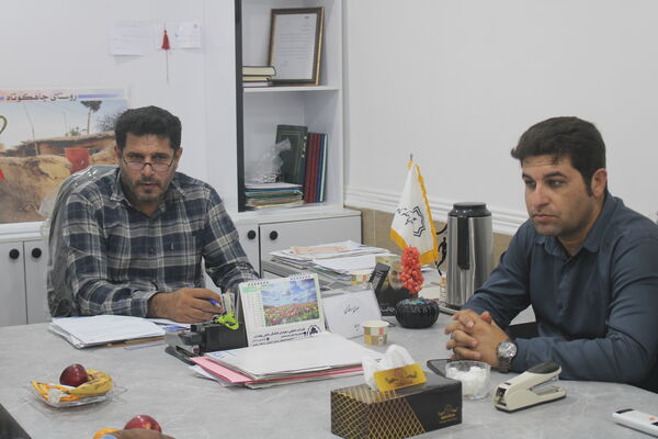 تجلیل از کارگران دهیاری چاهکوتاه