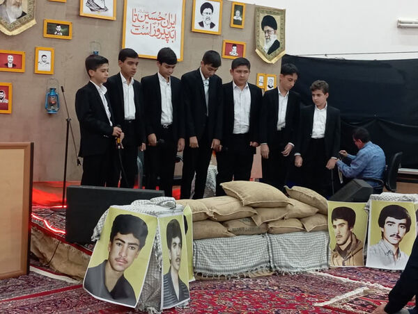 گرامیداشت یاد و خاطره شهدای دانش‌آموز شهرستان جعفرآباد