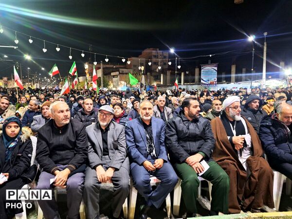 شکوه حضور آزادشهری ها در تجمعات