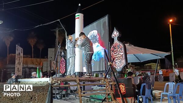 اجتماع مردم پلدختر در میدان بهشتی در شب چهل و هفتم 