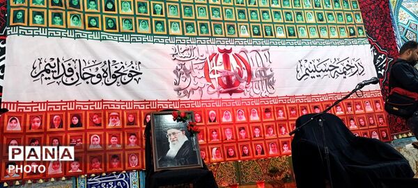 آیین گرامیداشت چهارمین ماهگرد شهادت «رهبر شهید» و شهدای دانش‌آموز دبستان شجره طیبه میناب