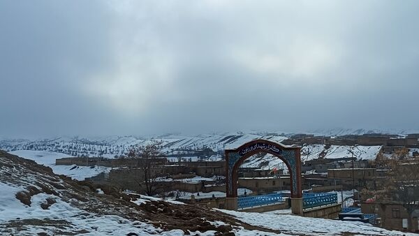بارش برف زمستانی در روستای برزنون شهرستان نیشابور