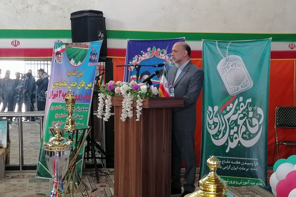 آیین افتتاح زمین‌های چمن مصنوعی آموزش و پرورش ناحیه ۳شیراز 