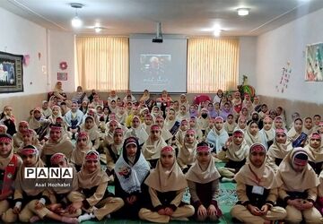  زنگ مقاومت به مناسبت سالگرد شهادت سردار دلها حاج قاسم سلیمانی در دبستان استقلال‌ شهرضا