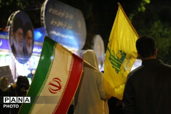 جلوه‌گری ارادت حیدری غدیرخم در غرفه آموزش و پرورش تبریز