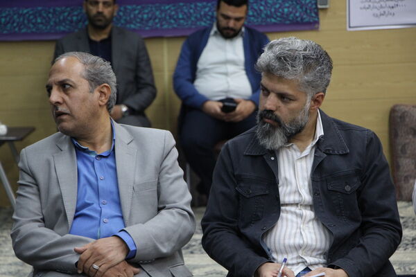 نشست اصحاب رسانه با نماینده ولی فقیه در یزد
