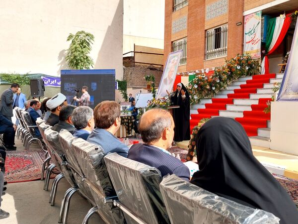 زنگ جوانه ها در مشهد به صدا در آمد