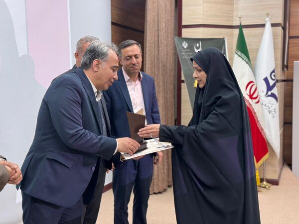 همایش بزرگداشت مقام معلم آموزش و پرورش ناحیه یک زنجان