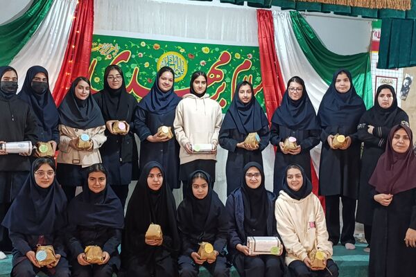 جشن ستارگان در دبیرستان مهر نیشابور