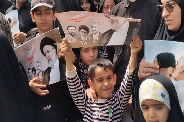 وداع تاریخی مشهدی‌ها با خادم‌الرضا؛ شهید جمهور