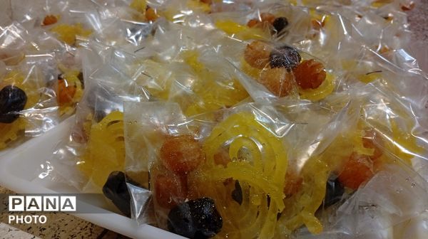 ضیافت ماه رمضان در دبیرستان قلم‌چی۲ بن