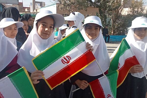 برگزاری صبحگاه‌ در کهریزک با برنامه‌های متنوع