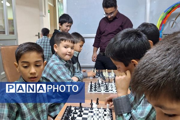 رقابت‌های شطرنج در آموزشگاه شیخ جنید پیشوا به پایان رسید