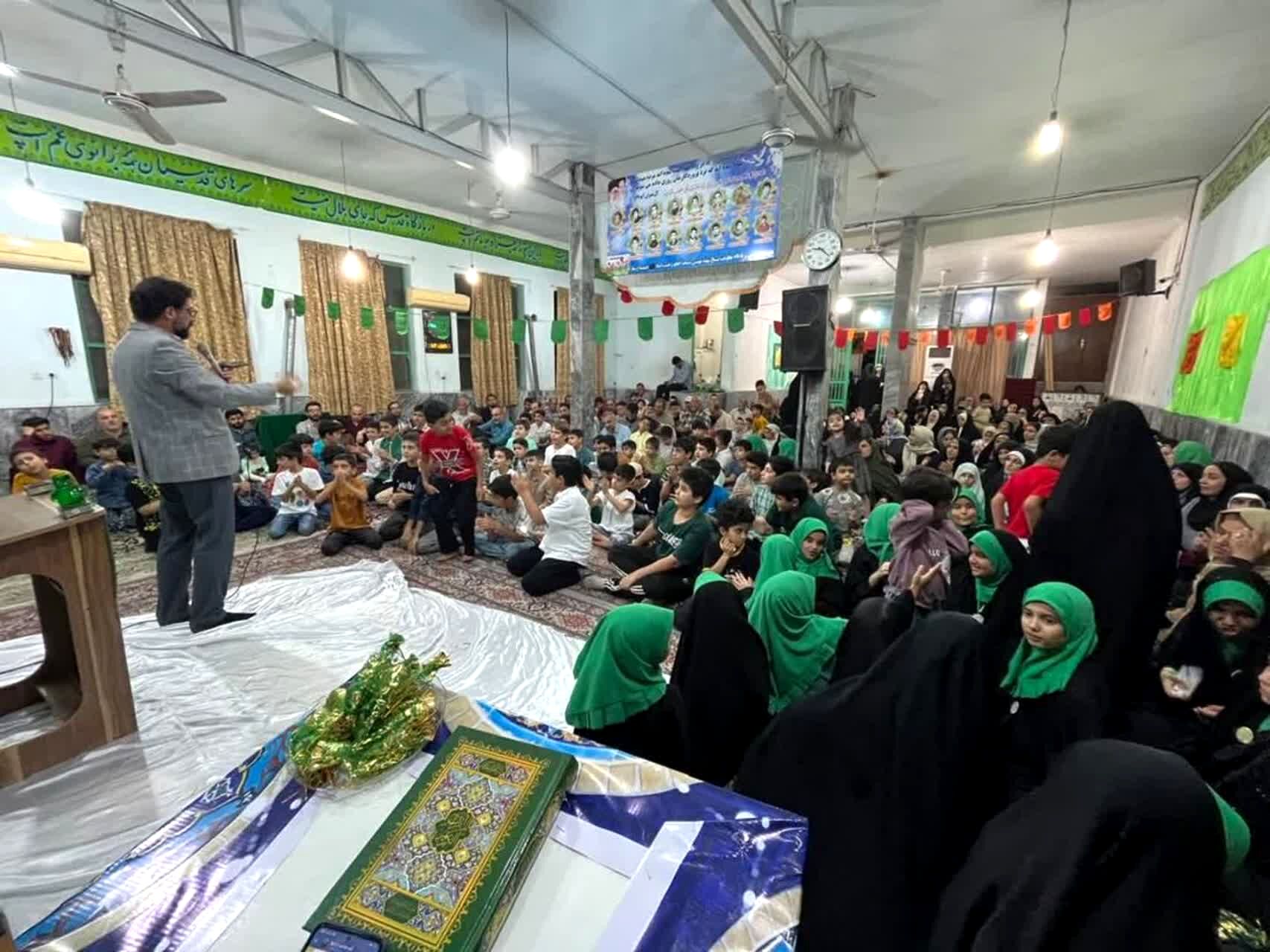 مجمع قاریان و حافظان قرآن دارالقرآن الثقلین در حسینیه ارشاد
