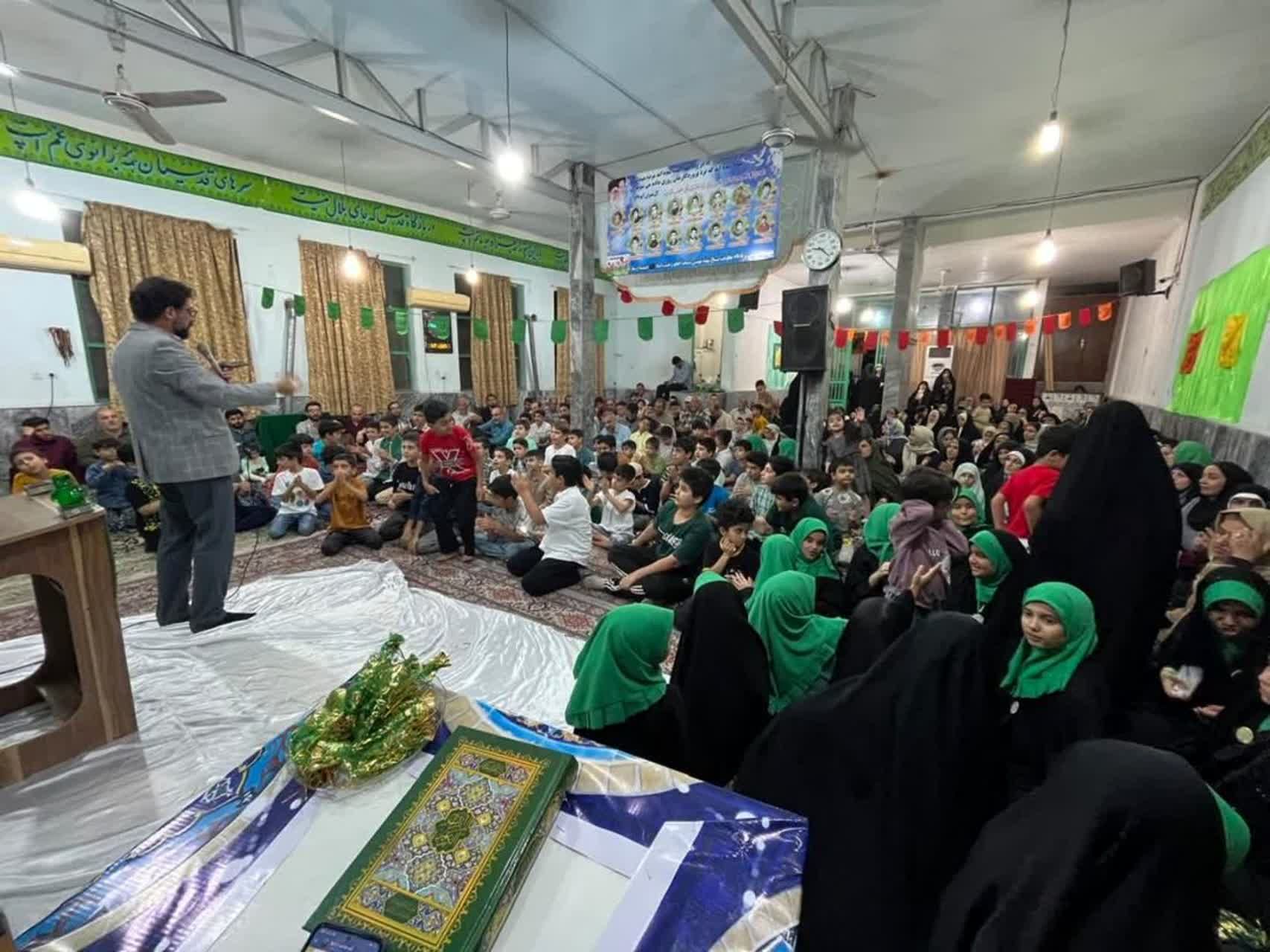 مجمع قاریان و حافظان قرآن دارالقرآن الثقلین در حسینیه ارشاد