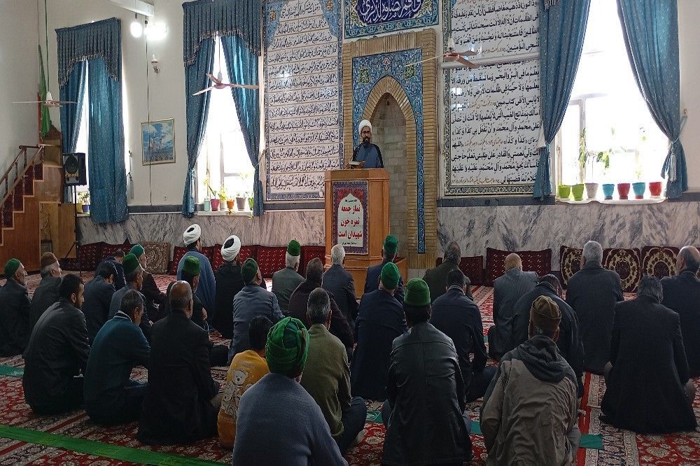 اقامه دومین نماز عبادی، سیاسی جمعه در ماه مبارک رمضان  شهر بار نیشابور 