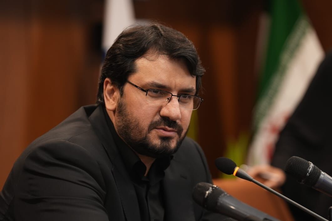 وزیر راه: رئیس‌جمهور باغیرت، برای مردم دوستی‌ات دل‌تنگ می‌شویم
