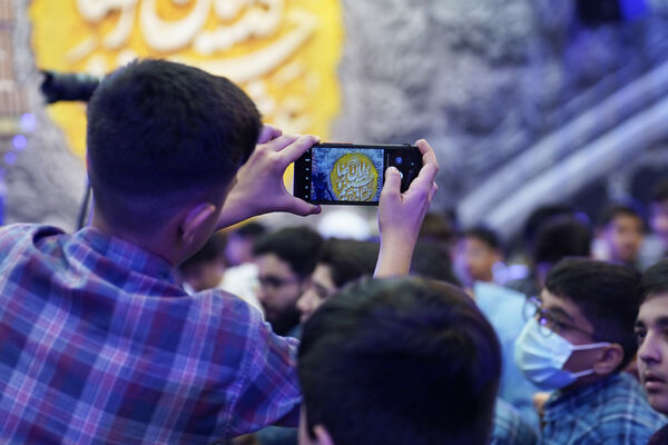 گردهمایی بزرگ ارکان هیات‌های دانش‌آموزی مدارس شهر تهران در حسینیه عشاق 