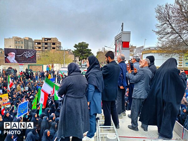 راهپیمایی باشکوه روز قدس در کاشمر