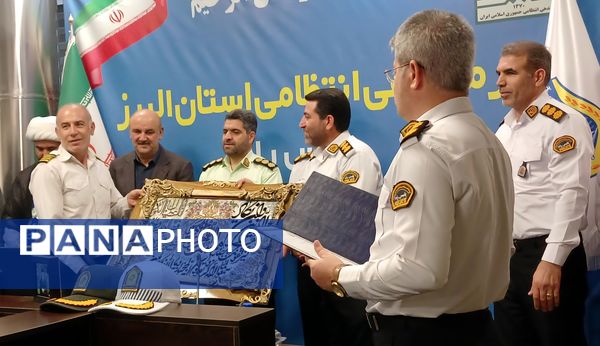 تجلیل از کشاورزان نمونه و دهیارها در پلیس راه استان البرز 