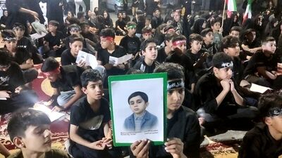 چهاردهمین سوگواره «احلی من العسل» با حضور پرشور نوجوانان در حاجی‌آباد