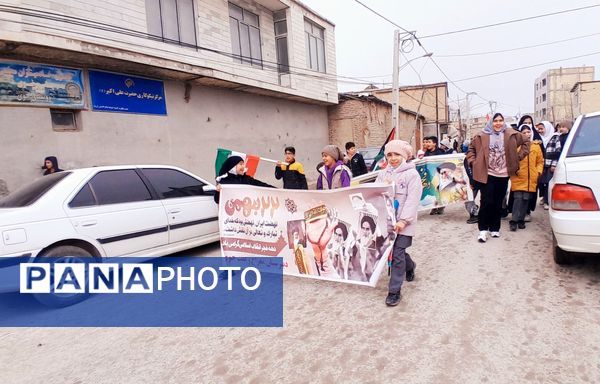 راهپیمایی ۲۲ بهمن در روستای خوی