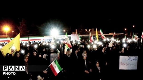 شب اربعین شهادت رهبر انقلاب اسلامی و شهدای دبستان میناب 