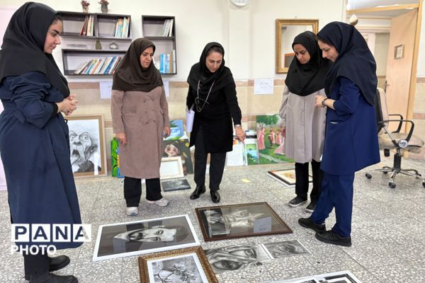 داوری مرحله منطقه‌ای چهل‌وچهارمین جشنواره فرهنگی هنری فردا در اسلامشهر 