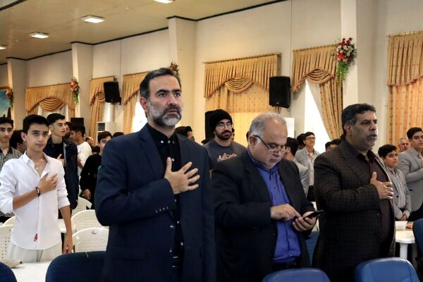 تجلیل از برگزیدگان جشنواره‌های فرهنگی و هنری دانش‌آموزان مازندران