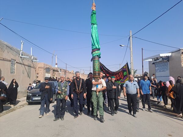 مراسم عزاداری و زنجیر زنی شهادت امام حسن مجتبی(ع) و رحلت پیامبر اکرم (ص) در  روستای کفکی خراسان رضوی