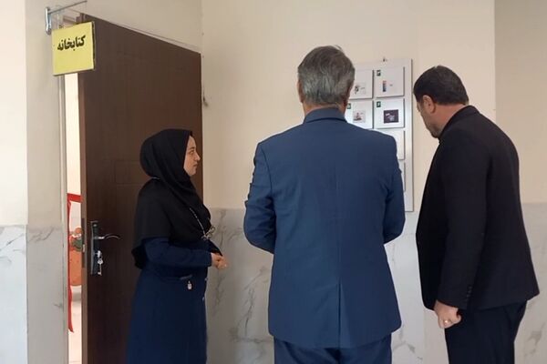 افتتاح کتابخانه دبستان شهید سلیمی جهرمی کهریزک 