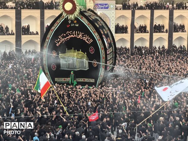 عزاداری ظهر عاشورا در اشکذر