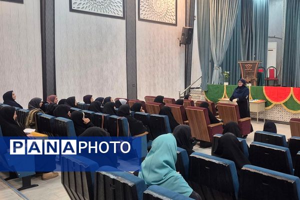 کارگاه آموزش مهارت‌های تشکیلات سازمان دانش‌آموزی ویژه مربیان کهریزک 