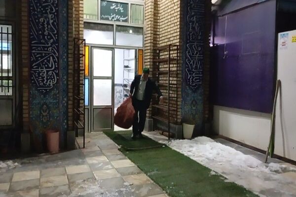 اختتامیه اعتکاف دانش‌آموزی در مسجد جامع شهر بار نیشابور