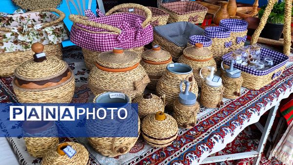 بازدید استاندار مازندران از غرفه نوروزی قائمشهر