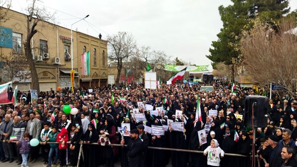راهپیمایی ۲۲ بهمن نشان دهنده همبستگی و اتحاد مردم ایران 