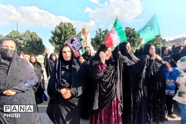 اجتماع میثاق با امام شهید و بیعت با رهبر منتخب خبرگان ملت