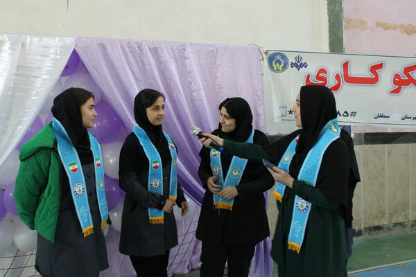 برگزاری جشن نیکوکاری در دبیرستان فاطمه الزهرا(س) آشخانه