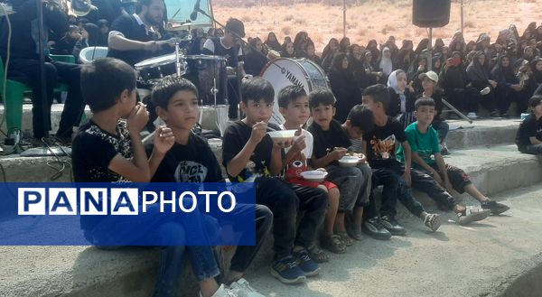  تعزیه‌خوانی در روستای سرچاه استان خراسان رضوی 